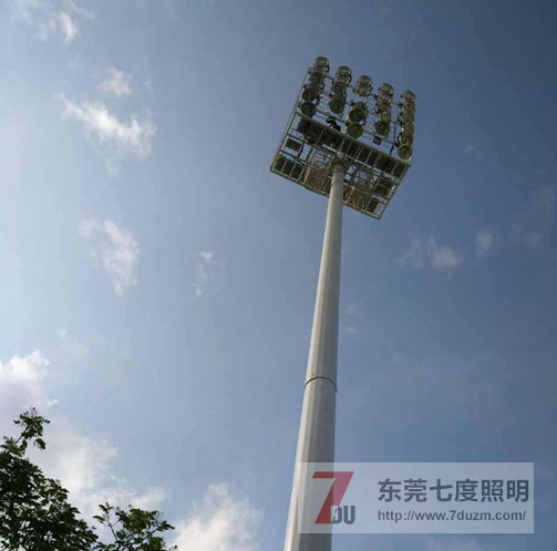 专业足球场照明麻豆成人片图片效果